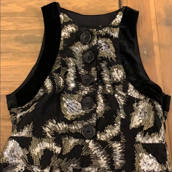 Sequin sleeveless dress - Picture 2 of 4